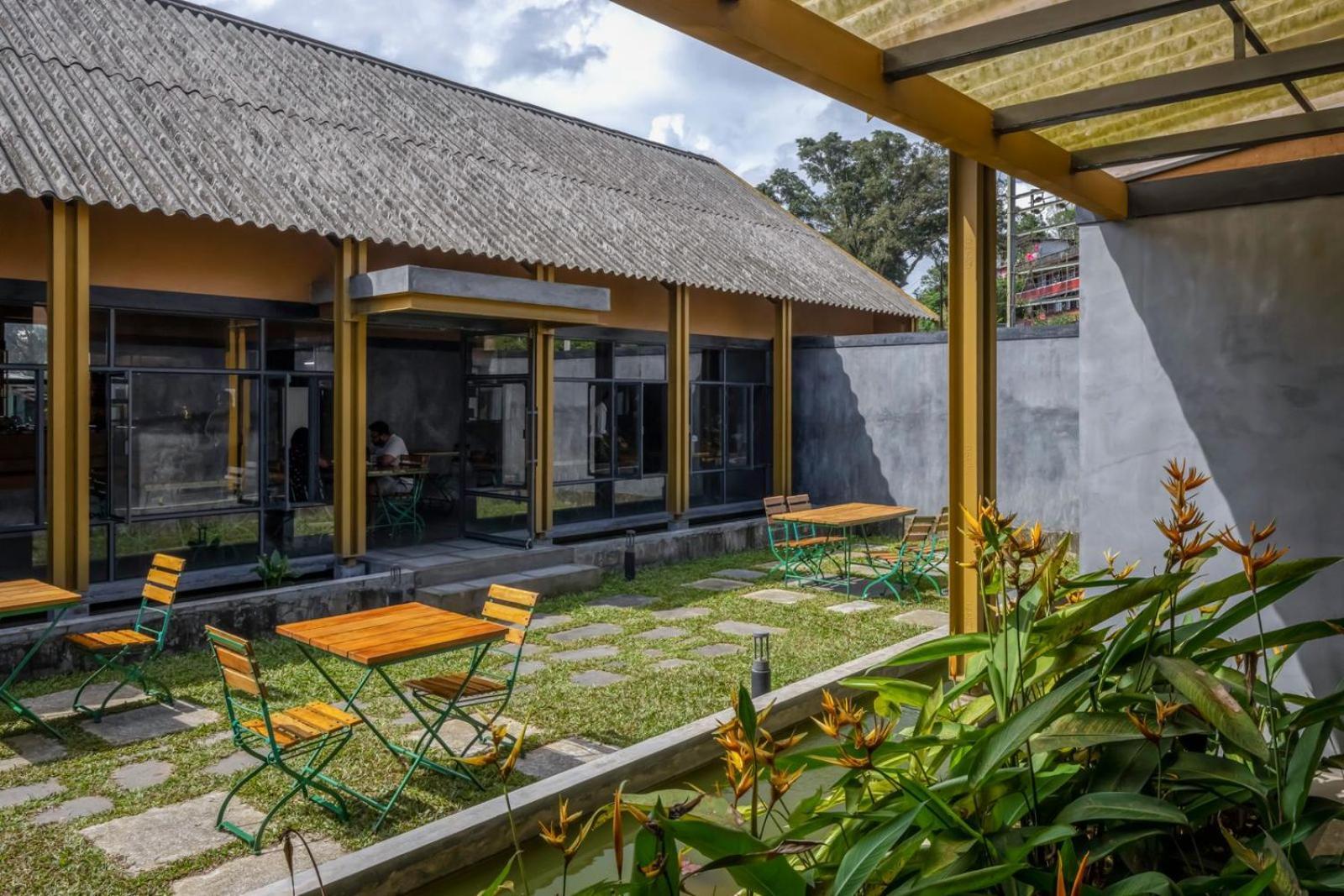 Misty Mountain Experience By Perfect Stays Pirmed Экстерьер фото